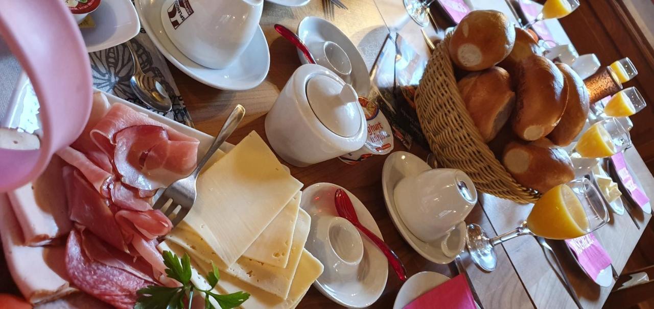 Landgasthaus "Zum Engel" Neuleiningen المظهر الخارجي الصورة