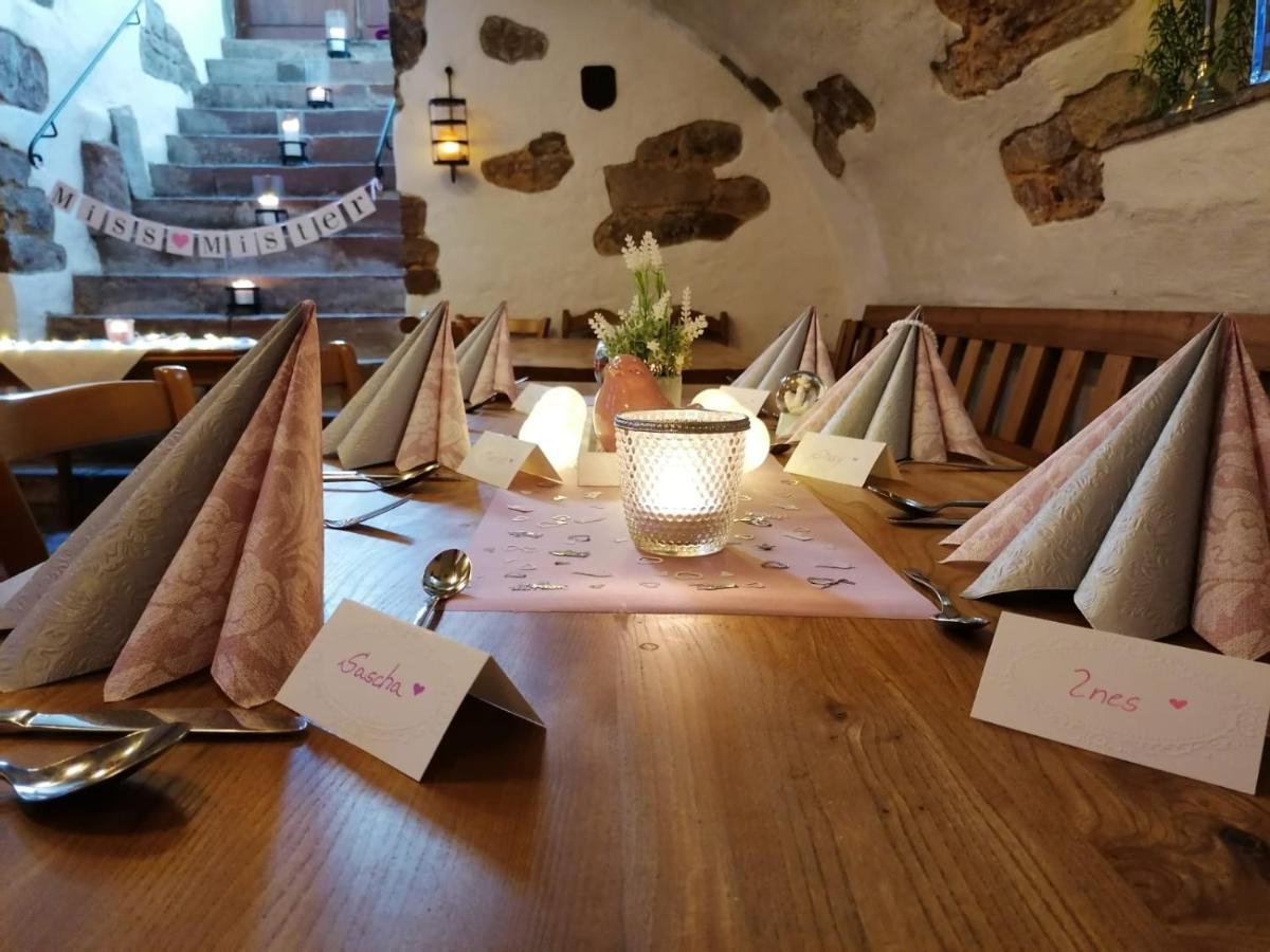 Landgasthaus "Zum Engel" Neuleiningen المظهر الخارجي الصورة