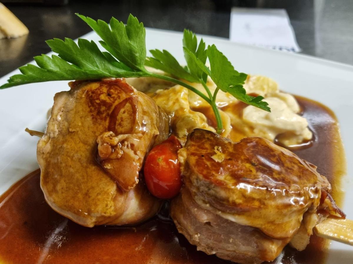 Landgasthaus "Zum Engel" Neuleiningen المظهر الخارجي الصورة